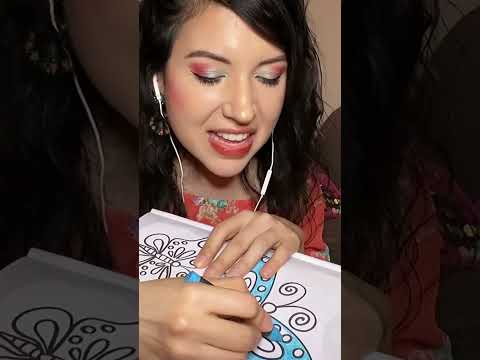 ASMR Coloreando, Masticando Chicle y Susurrando