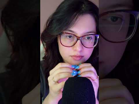 Who here LOVES gum chewing?🙋‍♀️#relax #asmrvideo #gumchewing #tingles