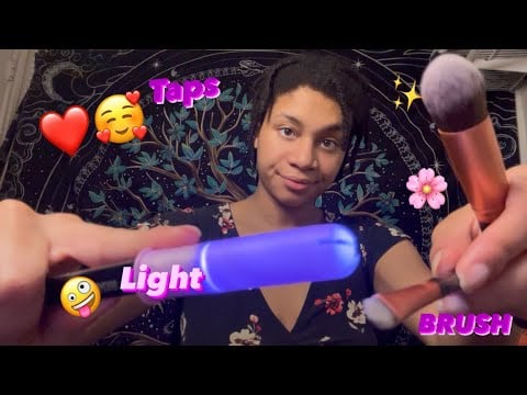 ASMR - Tapping, Brushing & Lights (Brittany)