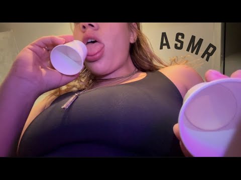 ASMR FAST CHAOTIC RANDOM tapping + mouth sounds + face toutching + gloss + scratching | NO TALK