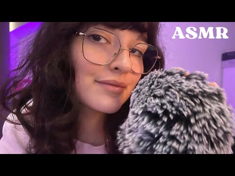 ASMR ~ Fluffy pour t'endormir 💆🏻‍♀️ (visuel, brosse, tongue clicking)