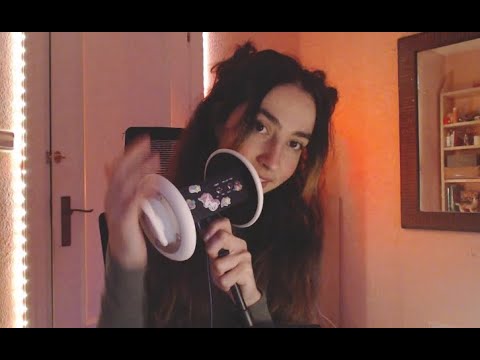 ASMR Susurrándote SUAVE de OREJA A OREJA Y masajito ( VOZ SUAVE hasta que DUERMAS )