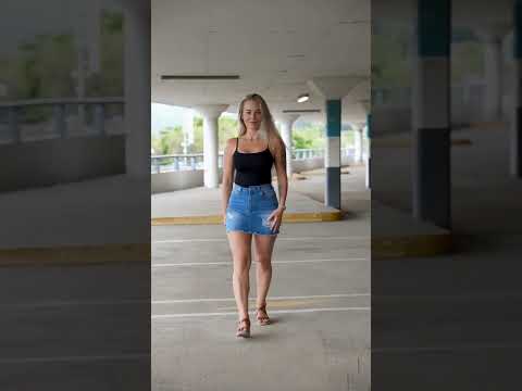 I’m walking towards you.. wyd? #walking #shortvideo