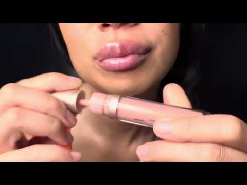 ASMR PUTTING LIPGLOSS ON 50 layers!