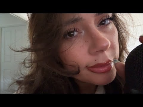 ASMR - Wet & Dry Mouth sounds & mic triggers (pumping, scratching) I’m tired af