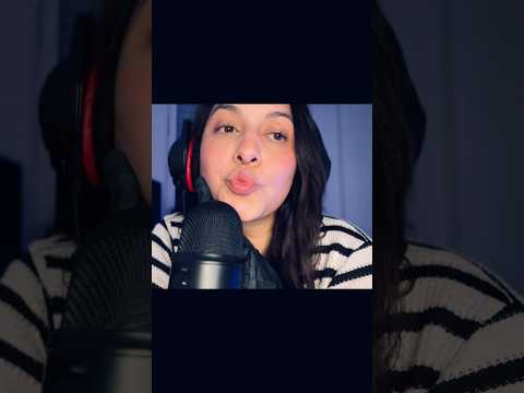 Te quito la mala energía 🥹♥️ #asmr #relax #visualtingle #asmrcommunity #youtubeshorts #love