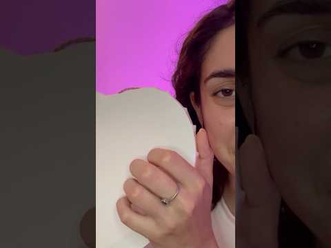 Tapping su cosine carine per il canale ❤️ guarda il video completo #asmr