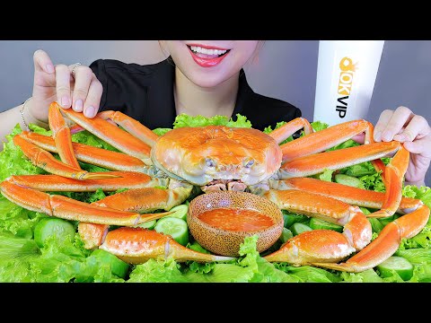 ASMR EATING SNOW CRAB - EATING SOUNDS | LINH-ASMR