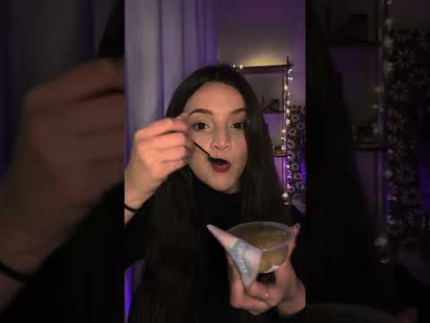 Provando doces asiáticos 🍬✨ #asmr #relax