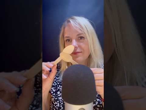 ASMR FR / Ces cuillères en bois vont te donner plein de frissons #asmrfr #shortsasmr #asmrshorts