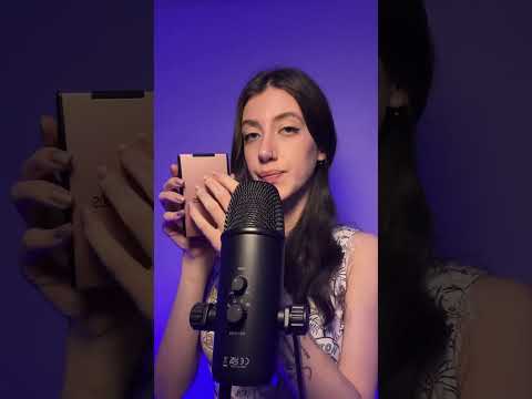 Triggers 🦻🏻 #shortasmr #asmrtriggers #tapping #asmr