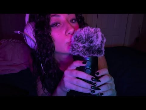 ASMR | cozy mouth sounds | omnomnom | kisses 