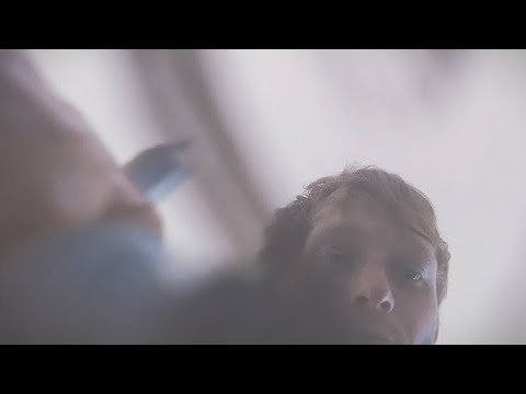 ASMR | Writing on Your Face, Tapping and Light Triggers