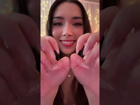 #ASMR Nail Tapping 💅🏼 what should i try next?