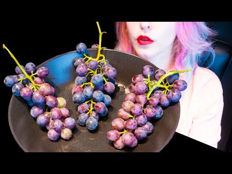 ASMR: Very Crunchy Blue Wine Grapes w/ Seeds ~ Relaxing Eating [No Talking|V] 😻