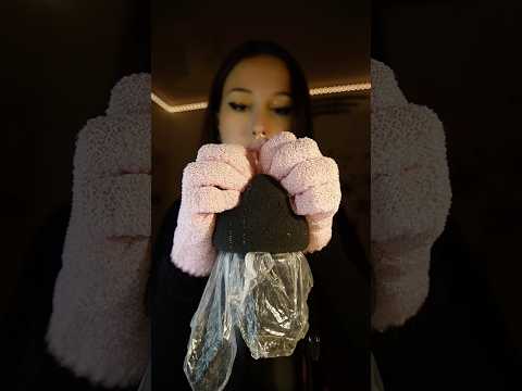 Un trigger plutôt #satisfaisant 😗 #asmr #asmrtriggers #relaxingsounds #sleep