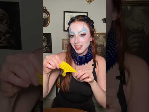 What’s your favorite color? #balloonasmr #clownmakeup #balloons #redhead