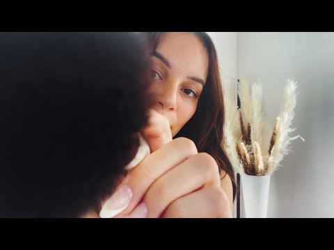 ASMR | FACE BRUSHING | MOUTH SOUNDS | PERSONAL ATTENTION