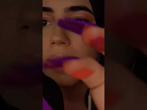 ASMR face painting #tingles #visualtingle #asmrrelaxation #asmr #relax #triggersforsleep #tapping