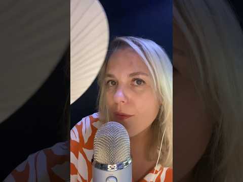 ASMR FR / Il fait super chaud ! Je te rafraîchis #asmrfr #shortsasmr #asmr