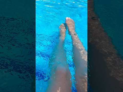 Pool sounds ASMR 🫧 #asmr #asmrvideos #swimming #relax #watersounds #bubbles #summer #visualtingle