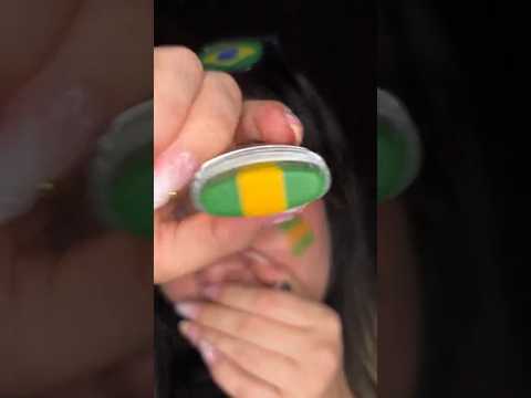 asmr te maquiando