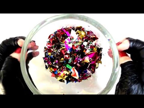 LATEX GLOVES✋ RED NAILS💋 WHISPER💋 in DUTCH👐 TAPPING [[ASMR]]