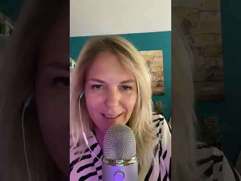 ASMR FR / Petit quiz en ASMR sur les dinos #asmrfr #asmr #shortsasmr