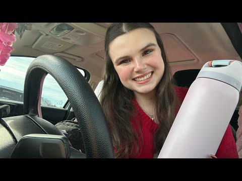 ASMR car tapping & talking 🚗🚗