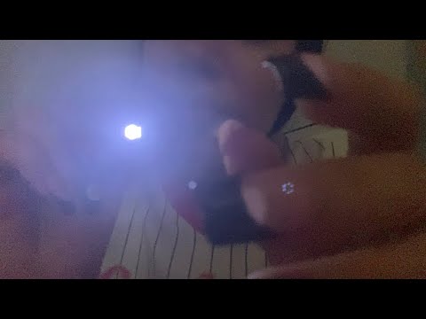 ASMR SIGUE LA LUZ 💡+ SONIDOS DE BOCA 👄 
