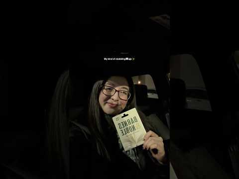 Late night runs to Barnes are always my fav #booktube #booktok #barnesandnoble #bookworm