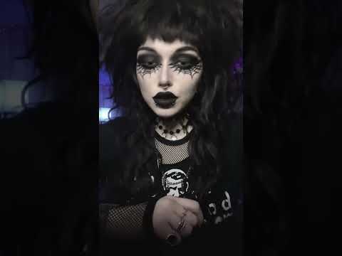 🕷️🕸️🕷️🕸️🕷️ #goth #gothfashion #gothic #gothicsubculture #gothgirl #goths #alternative