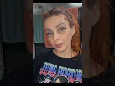 Uma mulher com a raiz retocada não quer guerra com ninguém ✌️🕊🦊 #ruivas #ginger