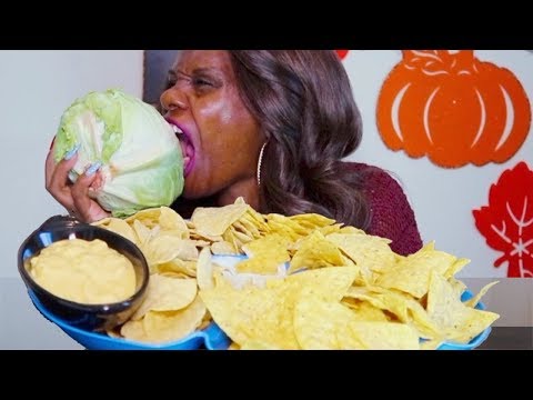 NACHO CHEESE MUKBANG ASMR Eating Sounds/BIG CRUNCH | STORY TIME