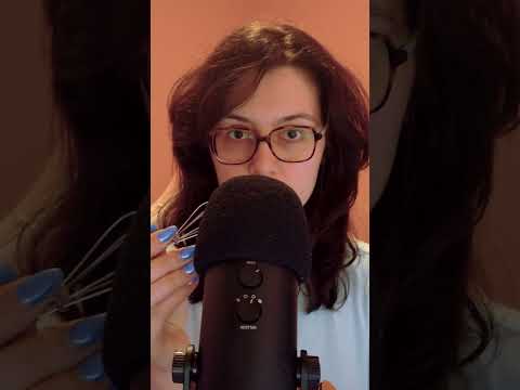 Surprisigly relaxing sounds of a tiny whisk ( ˘ ³˘)♥ #relax #triggertime #sleepy #asmrsounds