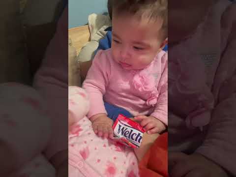 ASMR - Twin Crinkles