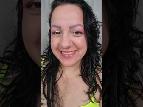 ASMR-SHORTS POSSO ESCOVAR SEU CABELO #asmr #sonsdeboca #shortsviral #shorts #shortvideo #shortsfeed
