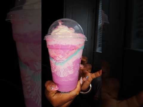 Trying ‎⁨@starbucks Viral Limited Edition Unicorn Frappuccino 😋😋