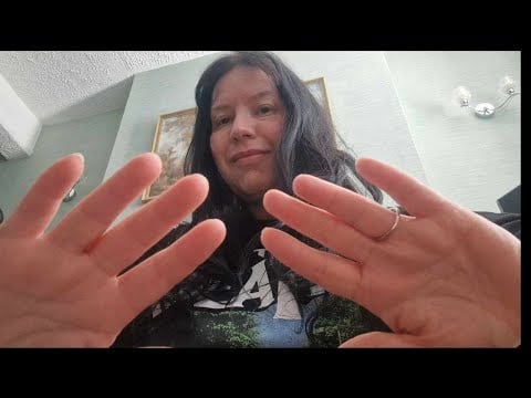ASMR Fluttering Fingers & Hand Sounds       relaxing lofi old skool