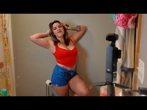 asmr- tapping & scratching in my bathroom! very tingly 💖 long nails 💖