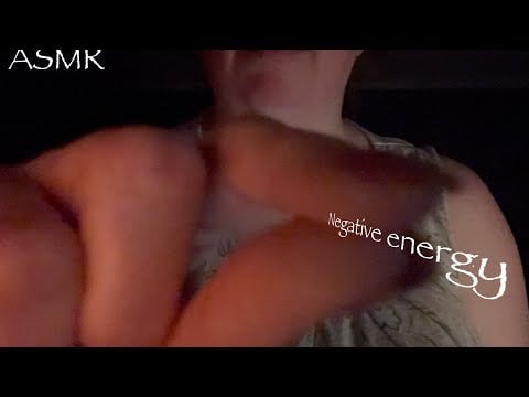 ✨👌Plucking your negative energy away (ASMR no talking)