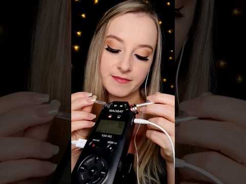 ASMR | Pincel no microfone Tascam ✨ #asmrshorts #asmr #shorts