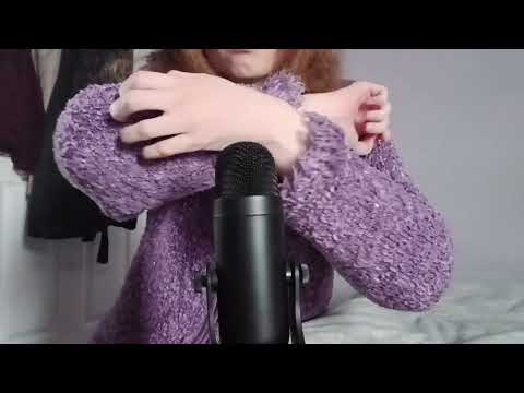 ASMR - Hair Brushing & Fabric Scratching 