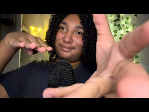 ASMR: VISUEL VAGUE ET BRUITS DE BOUCHE (hand movements & mouth sounds)