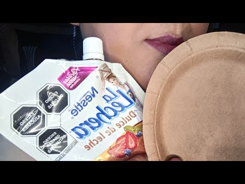 ASMR comiendo Dulce de Leche en platito de cartón y tapita #asmr #mouthsounds 