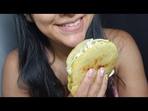 ASMR Comiendo Arepa | mini parte 2 de story time "Mi esposo volvió con su amigo tóxico"😆