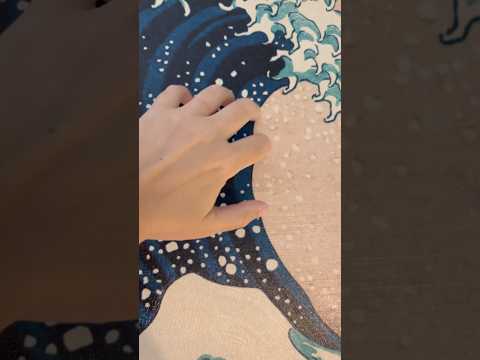 ASMR FR / Tapping et Scratching sur la Grande Vague d’Hokusai #asmrfr #shortsasmr #asmrshorts
