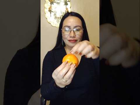 HOW TO CUT & EAT ORANGE#shortsfeed #mukbang #asmrshorts #fruits  #orange #viralshort #asmrsounds
