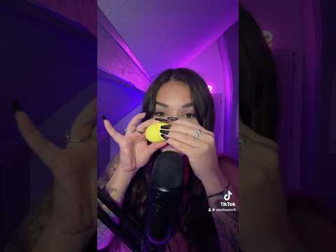 ASMR : tapping tout doux