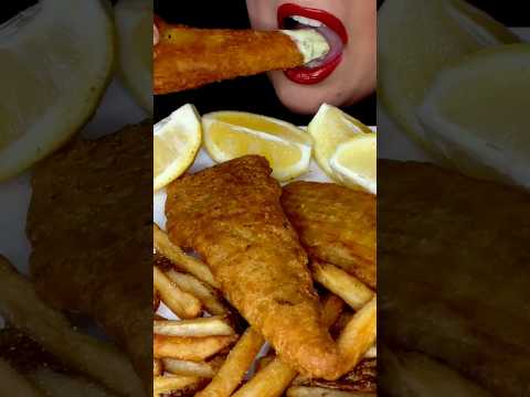 Crunchy fish and chips #asmr #seafood #food #shorts